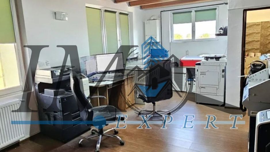 Apartament de vanzare cu 4 camere in zona Centru Alba Iulia - Poză 2