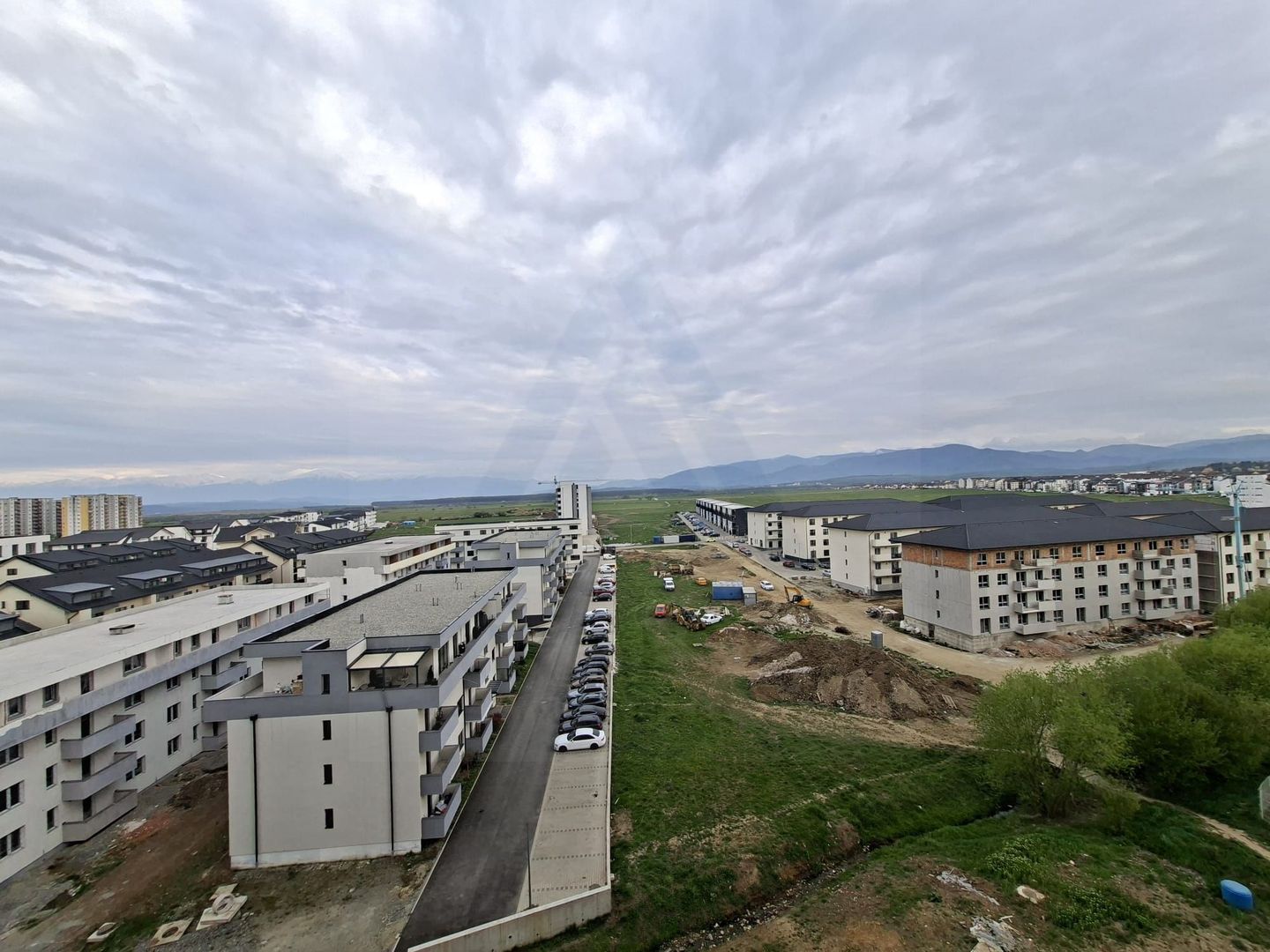 Studio 37.5 mp utili cu balcon 7.3 mp si baie generosa in zona Rahovei - Poză 8