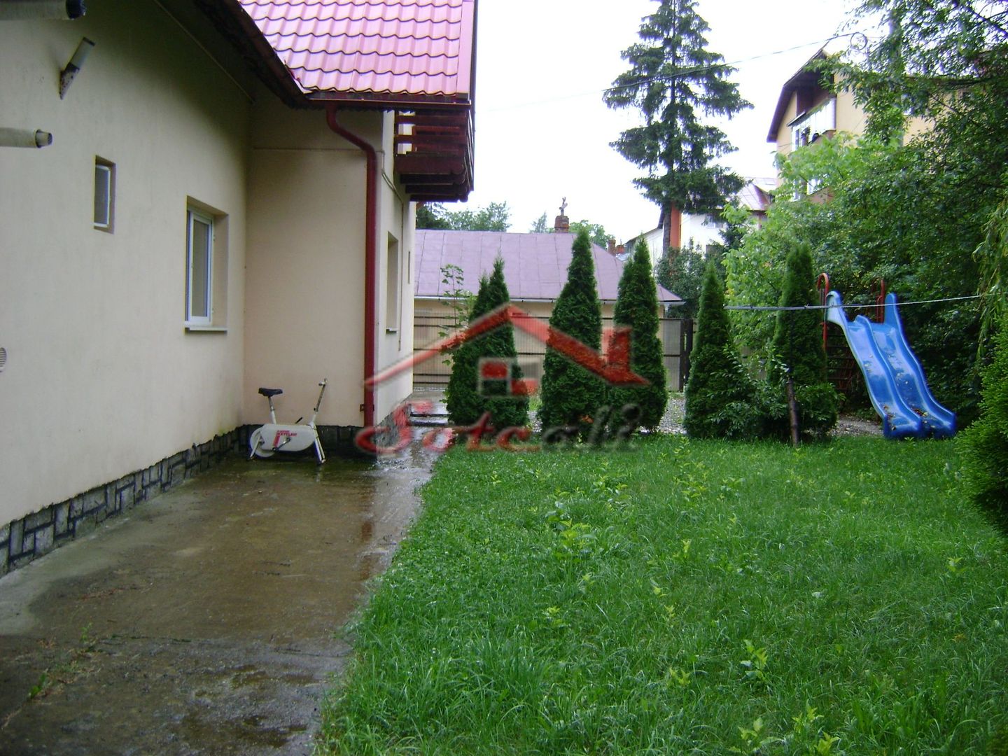 Pensiune de vanzare P+E Busteni - central - Poză 52