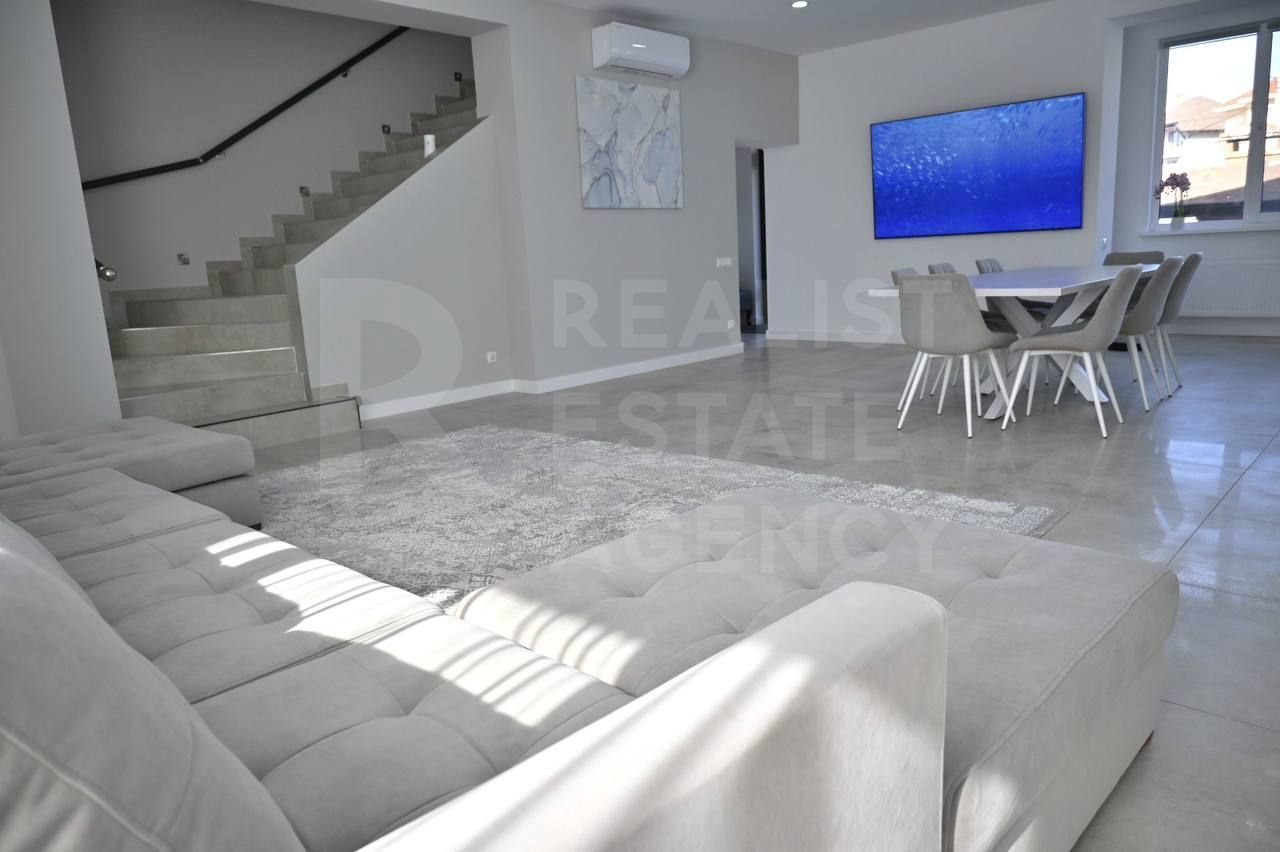 Chirie casă în 2 nivele 280 mp., str. Parascovia Didic, Telecentru. - Poză 1