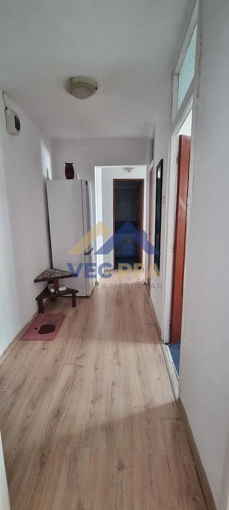 🏢 OPORTUNITATE | Apartament 2 Camere Decomandat Rahova - Poză 1