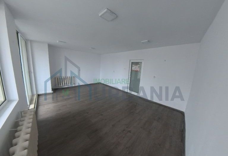 Birou de închiriat – Zona Centru/Independenței, Iași – 23 mp cu balcon - Poză 1