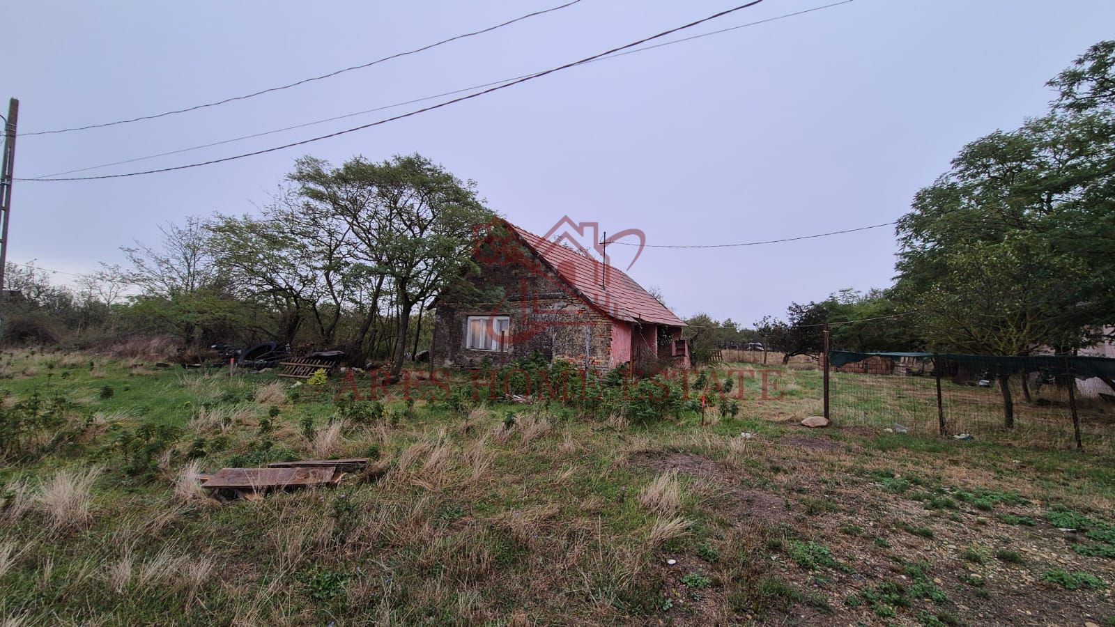 Teren 910 mp cu casa veche – Seceani - 30 km de Timișoara - Poză 1