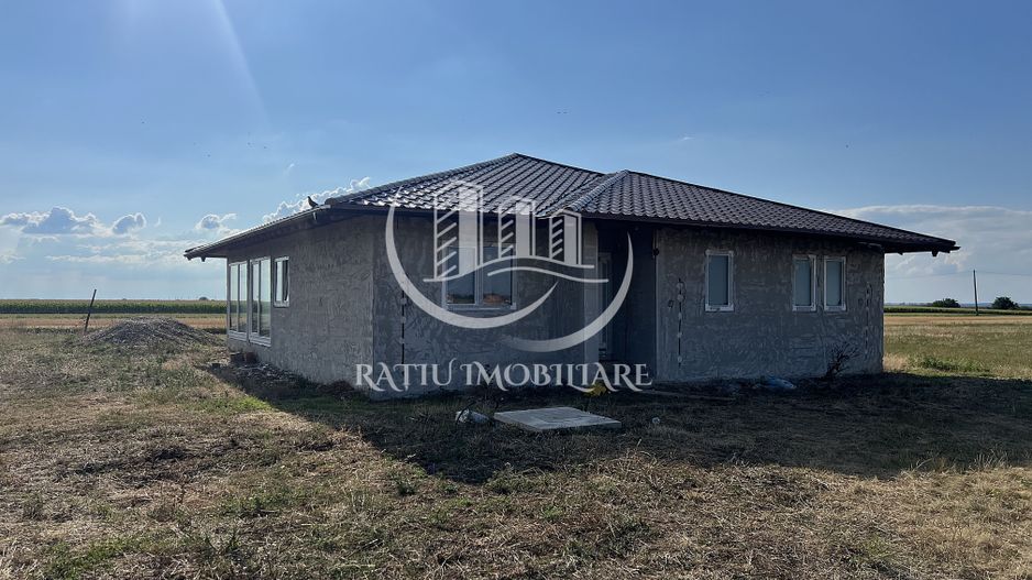 Casă cu 4 camere | Locuință pe un nivel | Livada de Bihor | Bihor - Poză 16
