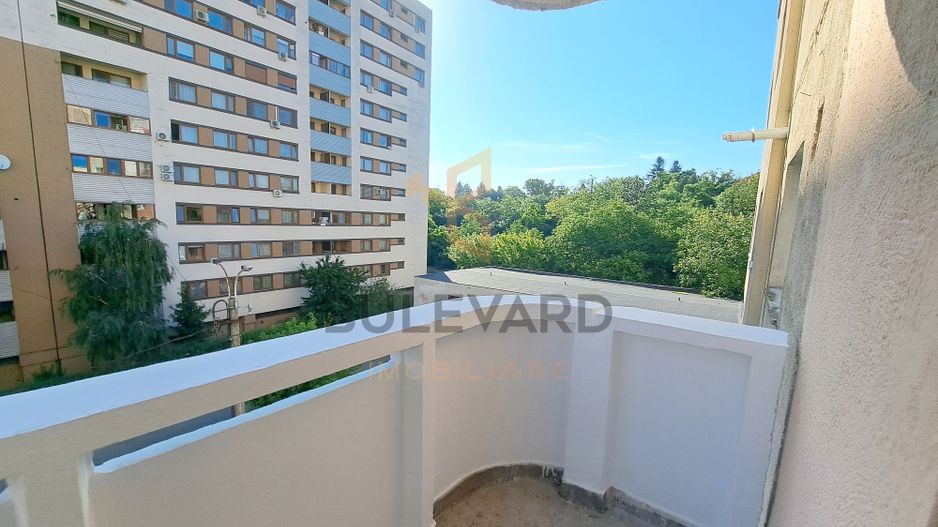 Apartament decomandat, recent renovat, zona strazii Dorobantilor! - Poză 3