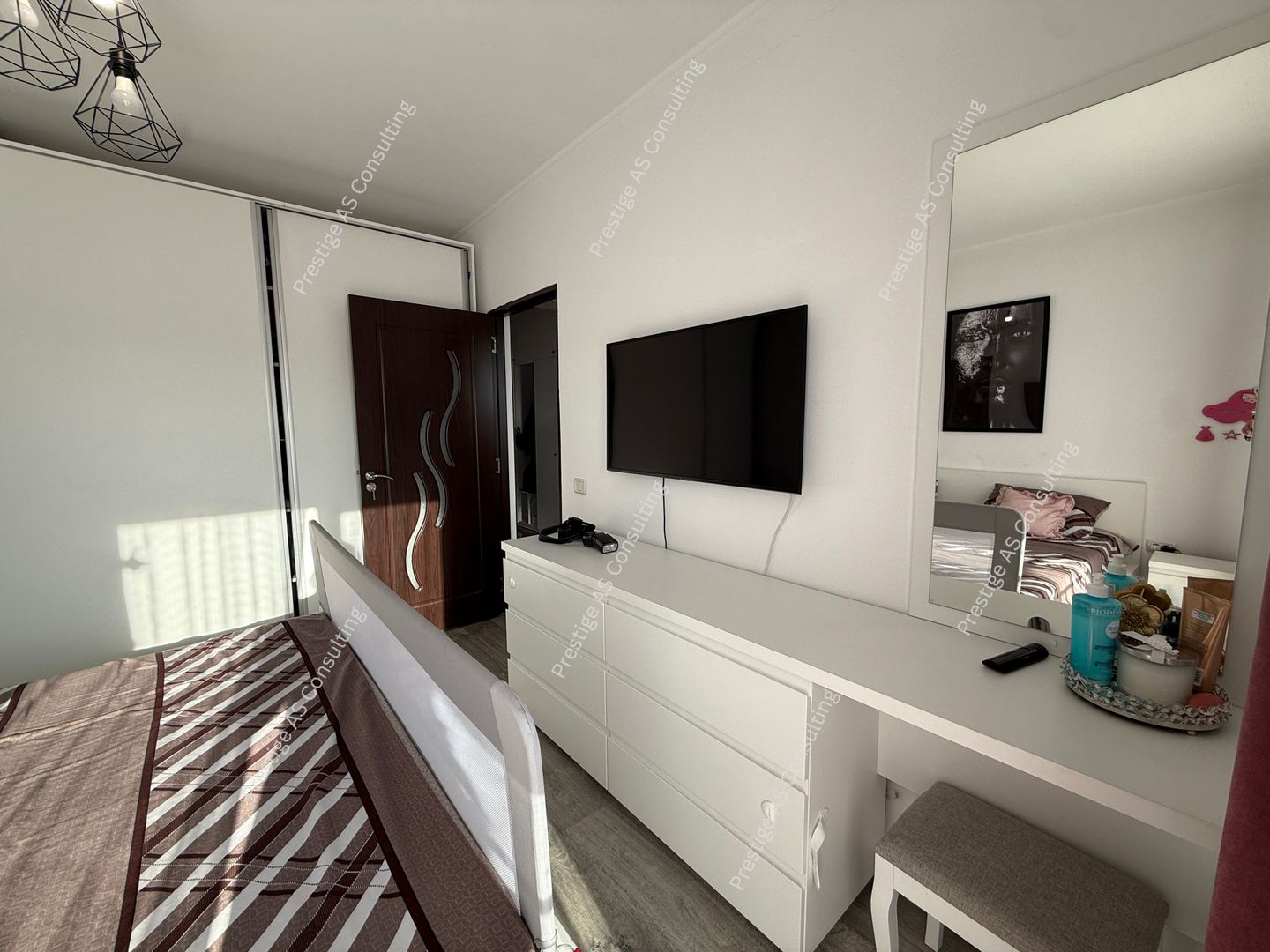 Apartament decomandat | 2 camere + Terasa de 12mp- Str. Bicaz-Giroc - Poză 9