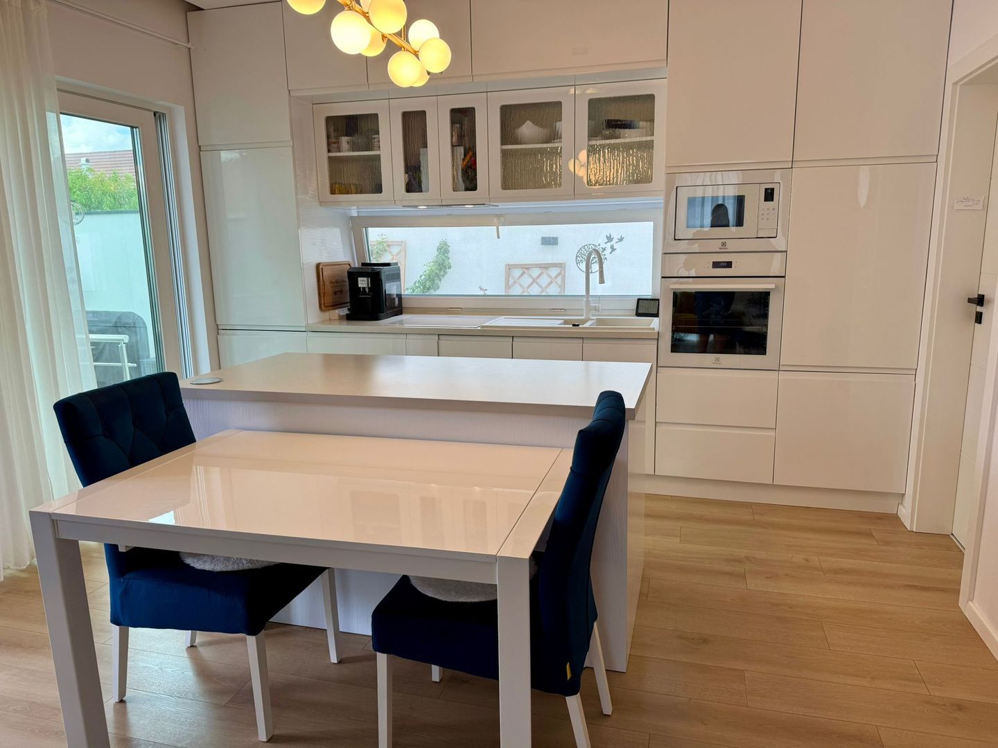 Locuinta parter mobilata si utilata cu jacuzzi - Poză 8