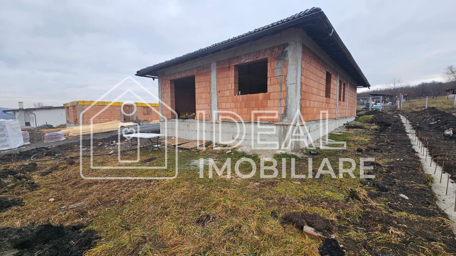 Casa pe un singur nivel cu 460 mp teren, in Cisnadie - Poză 7