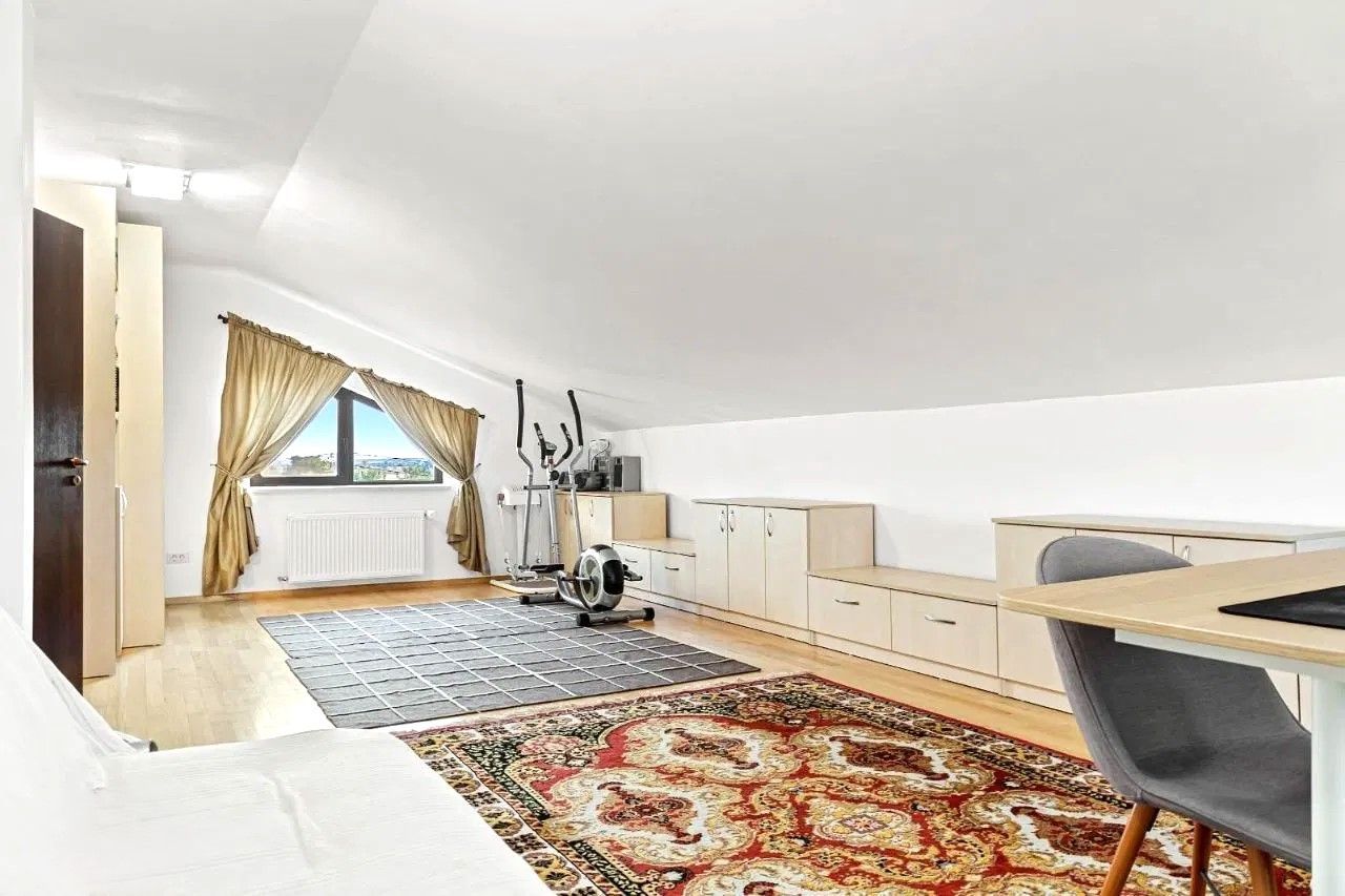 Vila cu 6 camere | Teren generos | Otopeni - Poză 4