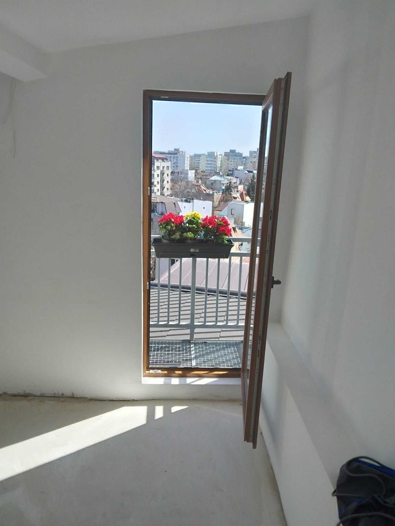 Penthouse 3 camere, 105 mp, terasa 15 mp, garaj + boxă, zona Eminescu, bloc nou - Poză 7