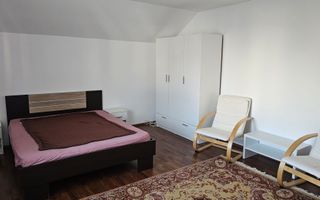 Casă / Vilă cu 8 camere de vânzare în Manastur, Cluj-Napoca - Poză 15