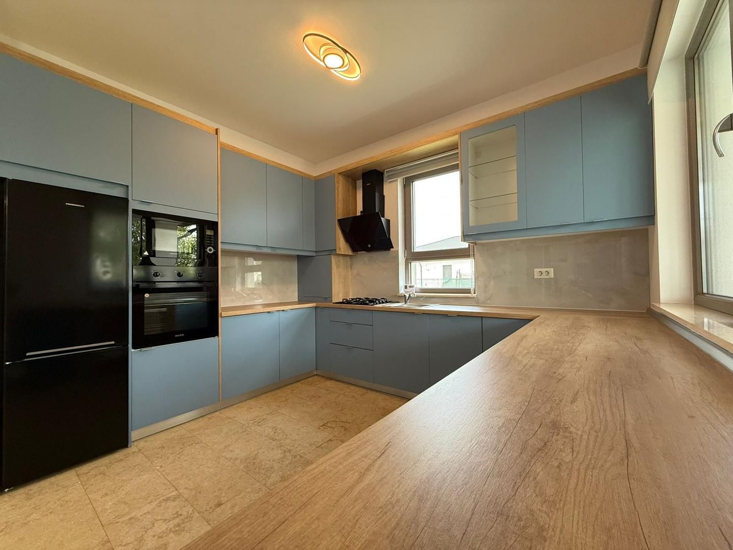 Live Surrounded by Nature *Beautiful Furnished Home in a Secure Gated - Poză 6