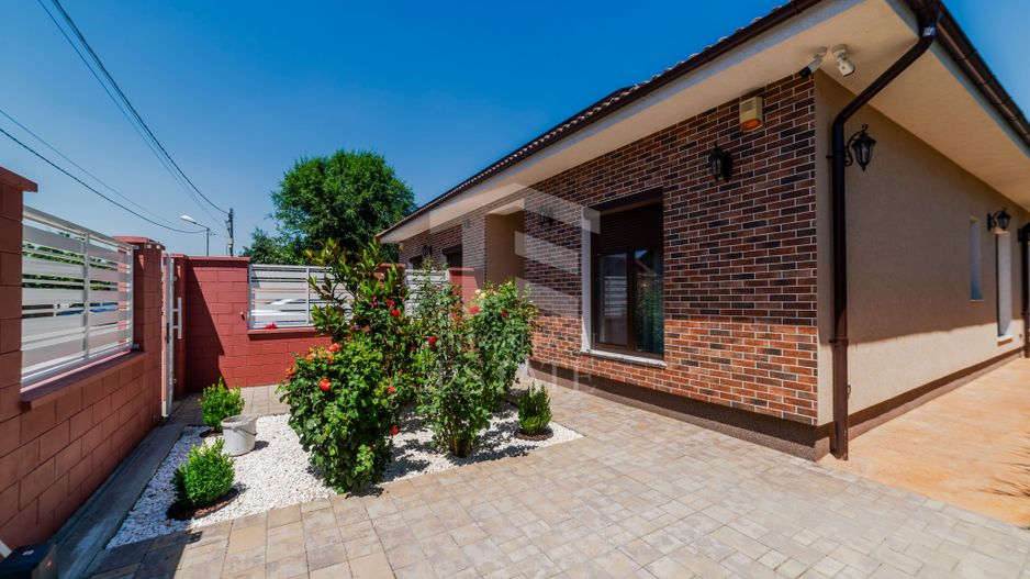 Casa pe parter premium cu piscina in Chisoda independenta energetic - Poză 2