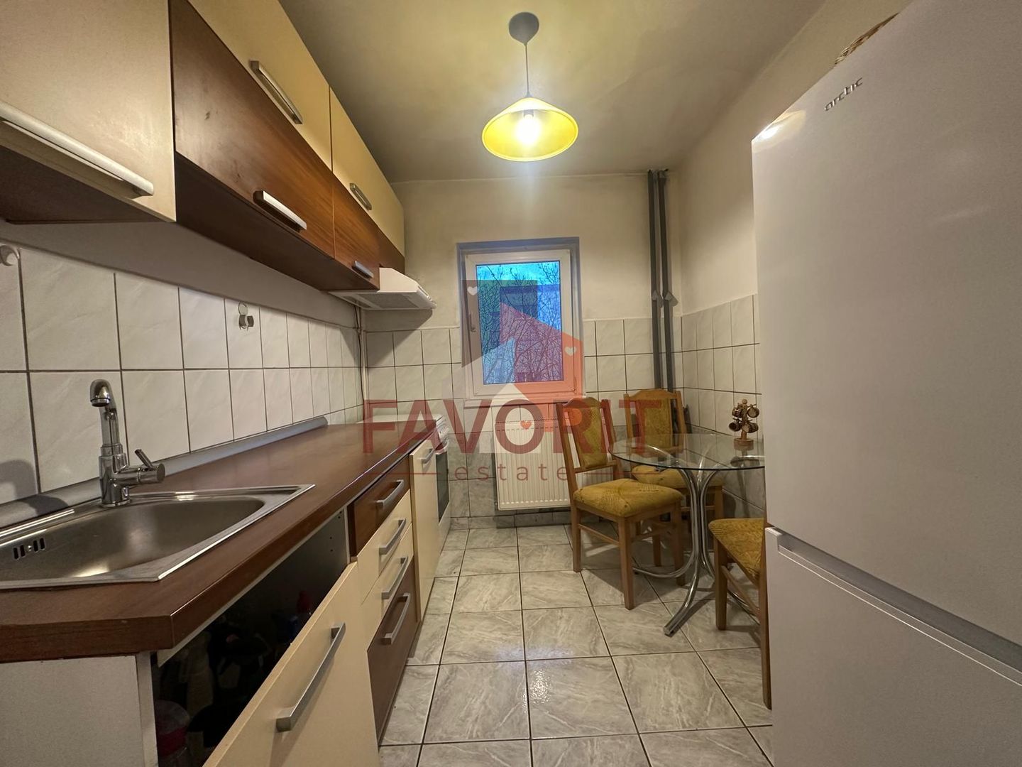 3 camere | zona excelenta | izolat interior | etaj intermediar | - Poză 5