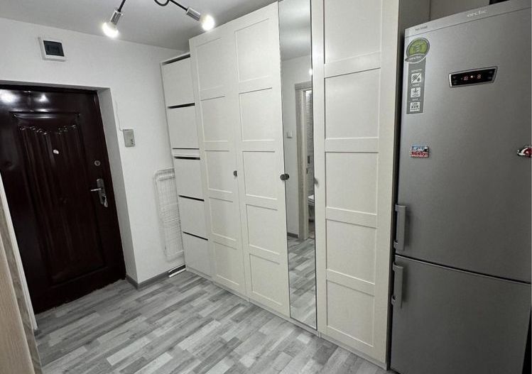 Închiriez garsonieră, Mall Vitan, modernă, spațioasă - Poză 6