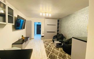 garsoniera ultraLUX , Titan, Costin Georgian - Poză 1