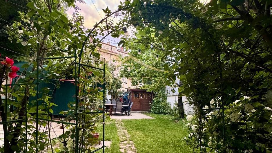 Apartament 4 camere*Vilă Dorobanți/ Curte superba/ Spațios - Poză 31