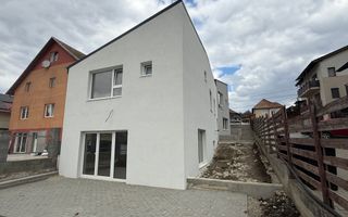 De Vânzare Duplex pe Strada Oașului! - Poză 3