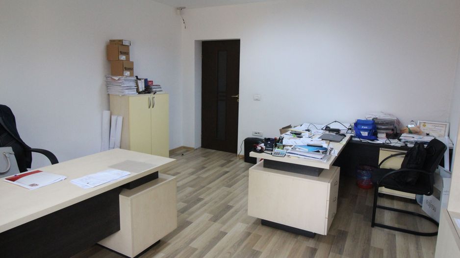 Imobil cu multiple destinatii - Poză 2