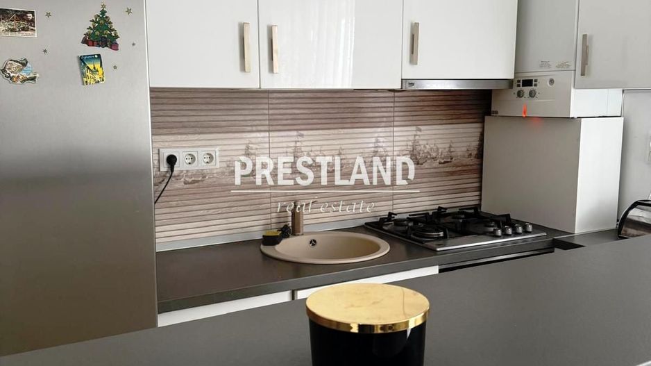 Inchiriez apartament cu 3 caomere, zona Cartierul Arhitecțior-Sibiu !! - Poză 2