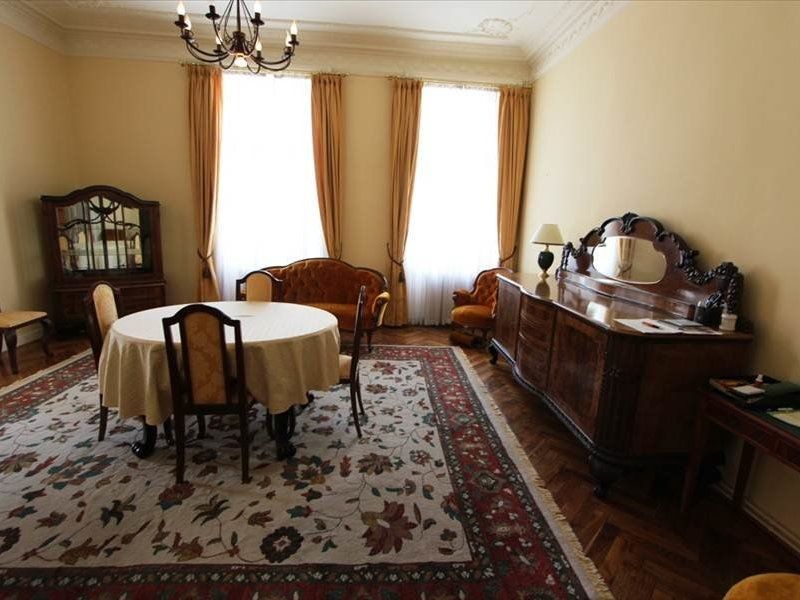 APARTAMENT DEOSEBIT IN ZONA CENTRALA - Poză 10