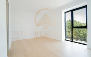 Stațiunea Mamaia - Vânzare apartament cu 4 camere, 3 bai cu vedere la lac. - Poză 24
