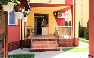 Mamaia Nord - Langa Mare, pensiune la cheie, 11 camere, 9 bai! - Poză 38