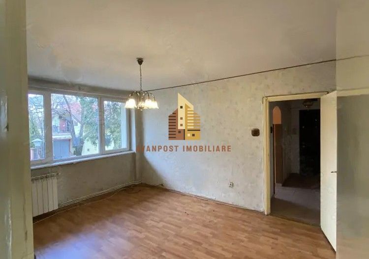 | Apartament cu 3 camere de vanzare | Cartierul Grigorescu | Etaj 1| - Poză 1