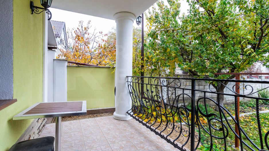 Vânzare, casă, 2 nivele, 6 camere, strada Luceafărul, Ciorescu - Poză 8