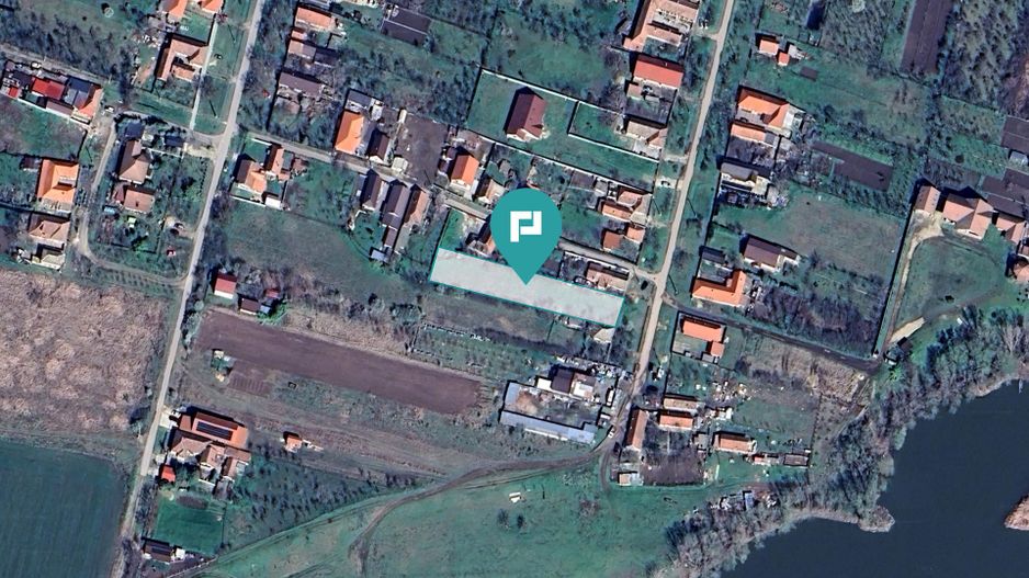 Teren intravilan de 1363 mp în Mândruloc - Poză 1