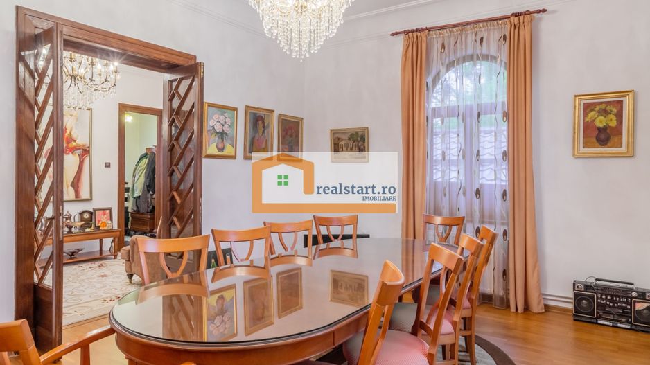 Ideal Investment, 1400 sqm land, mixt buildings, near parks and subway - Poză 2