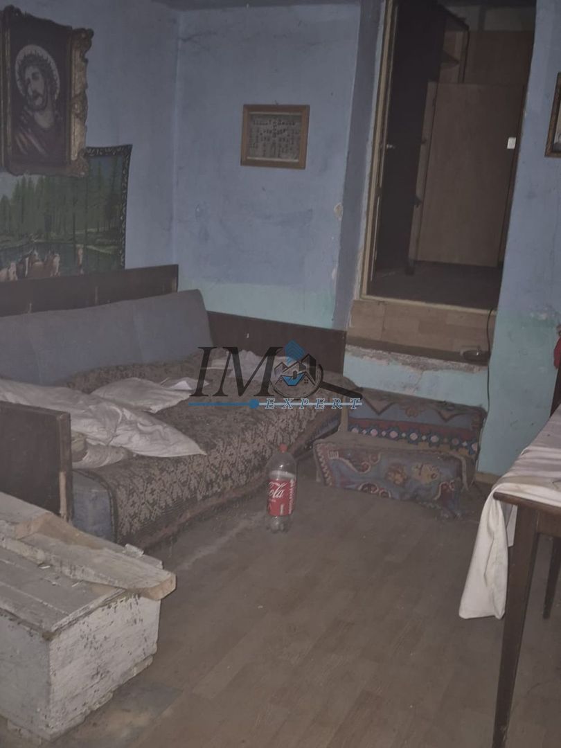 Casa batraneasca de vanzare in Tartaria - Poză 3