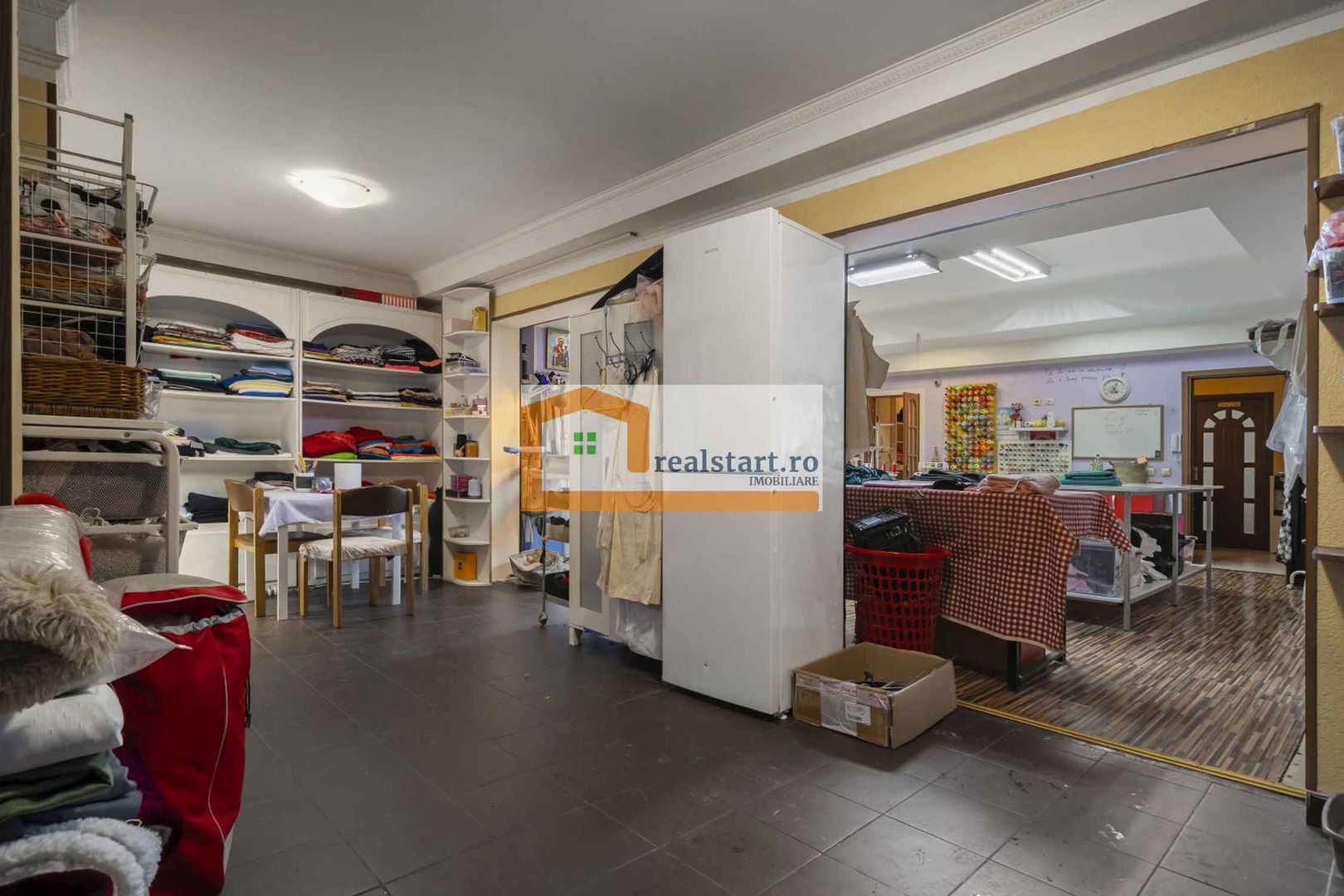 Cartier Evreiesc, Ideal Atelier Design, vad pietonal, birou/cabinet - Poză 1