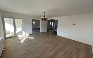 Duplex de vânzare | 4 camere | 160 mpu | Curte 370 mp | Cisnădie - Poză 11