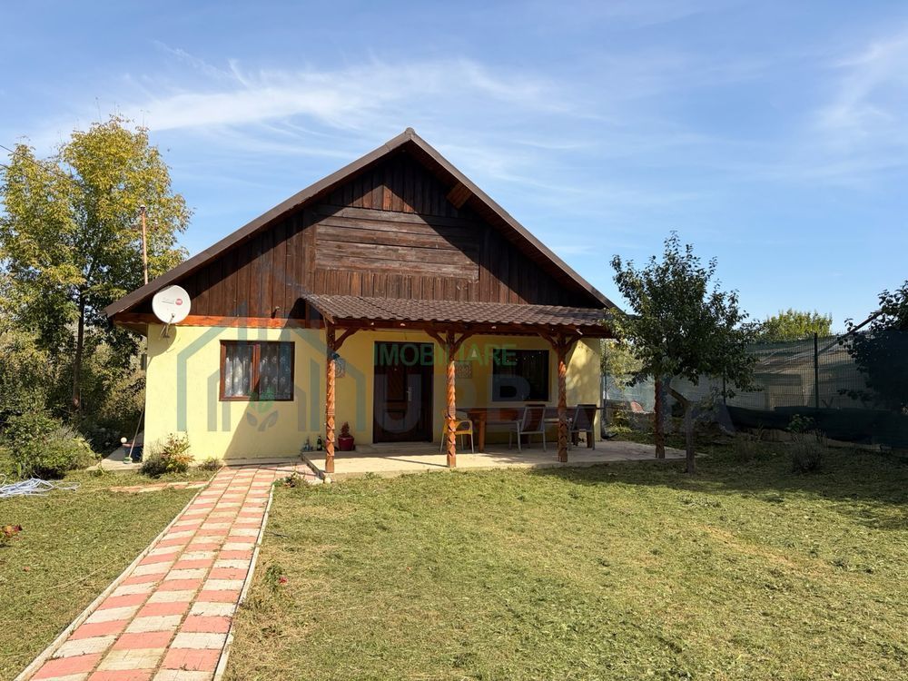 Casă cu 2 dormitoare și living spațios, 105 mp, la marginea pădurii, Strunga - Poză 1