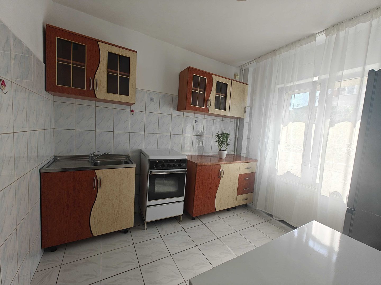 De Închiriat - Apartament 2 Camere Olteniței - Brâncoveanu ,lângă Parc si Metrou - Poză 3