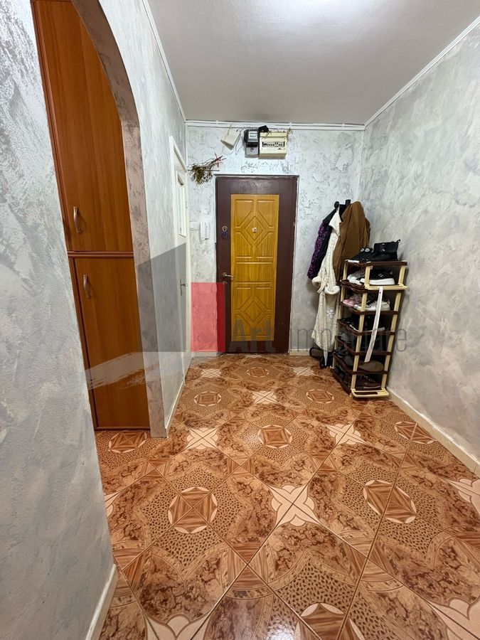 Vânzare apartament 4 camere decomandat cu centrală - Brâncoveanu - Poză 8