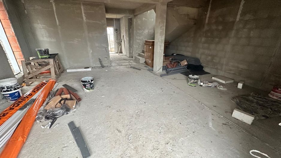 CASA INDIVIDUALA, 4 CAMERE, TOATE UTILITATILE, TEREN 300 MP, COMIS 0% - Poză 4