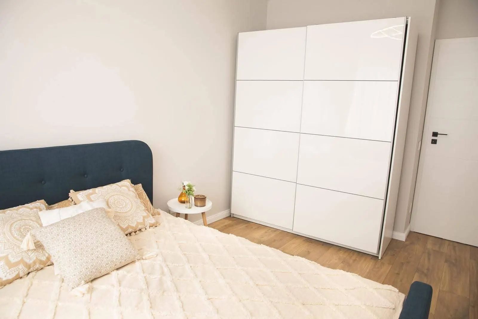 3 camere cu Garaj subteran Prima Onestilor - Poză 5