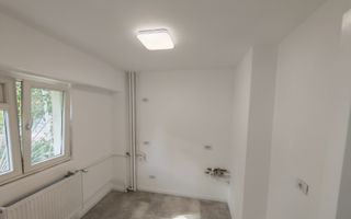 Vanzare Garsonieră renovată integral, 37 mp – 13 Septembrie - Poză 4