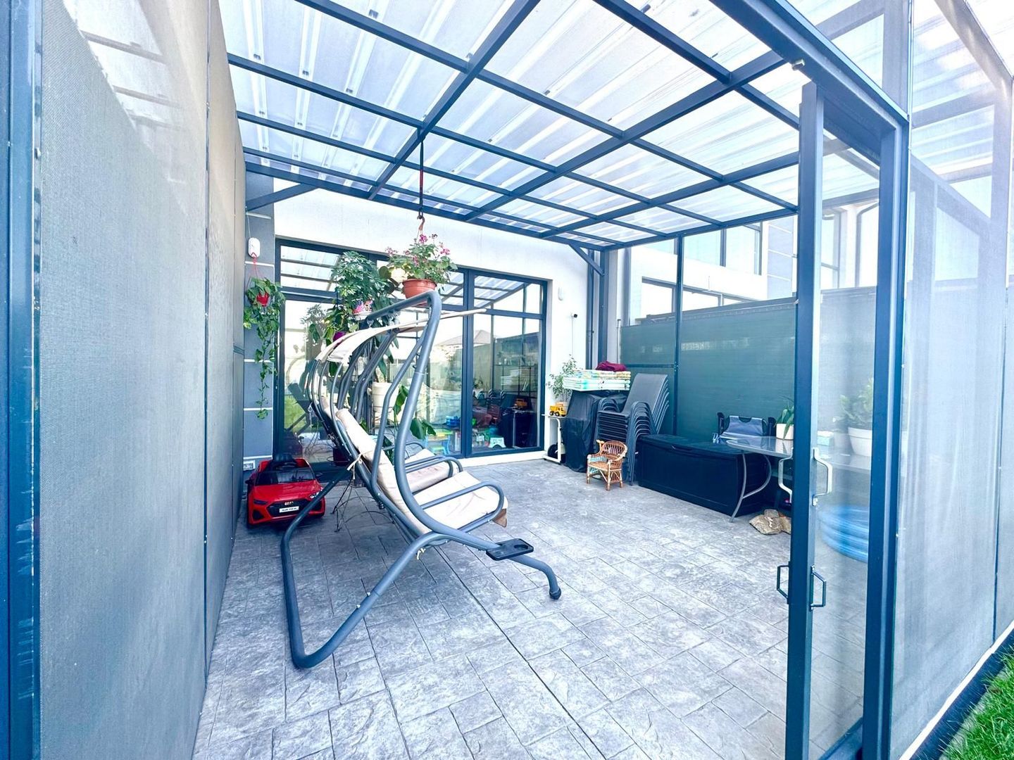 Casă înșiruită cu 4 camere, complet mobilată și utilată |Săcălaz| - Poză 10