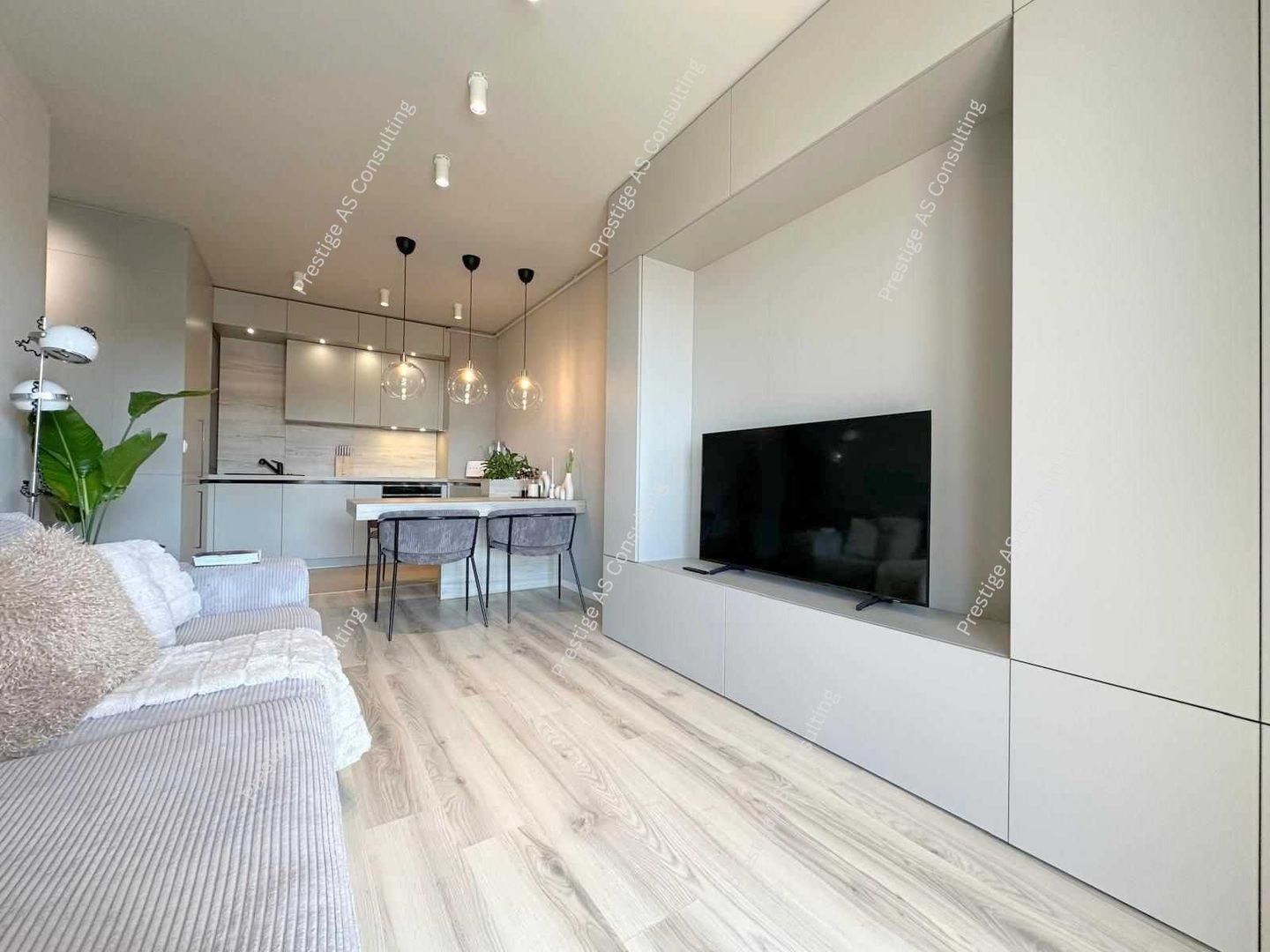 Apartament 3 camere | Mobilat | Parcare inclusa - Poză 2