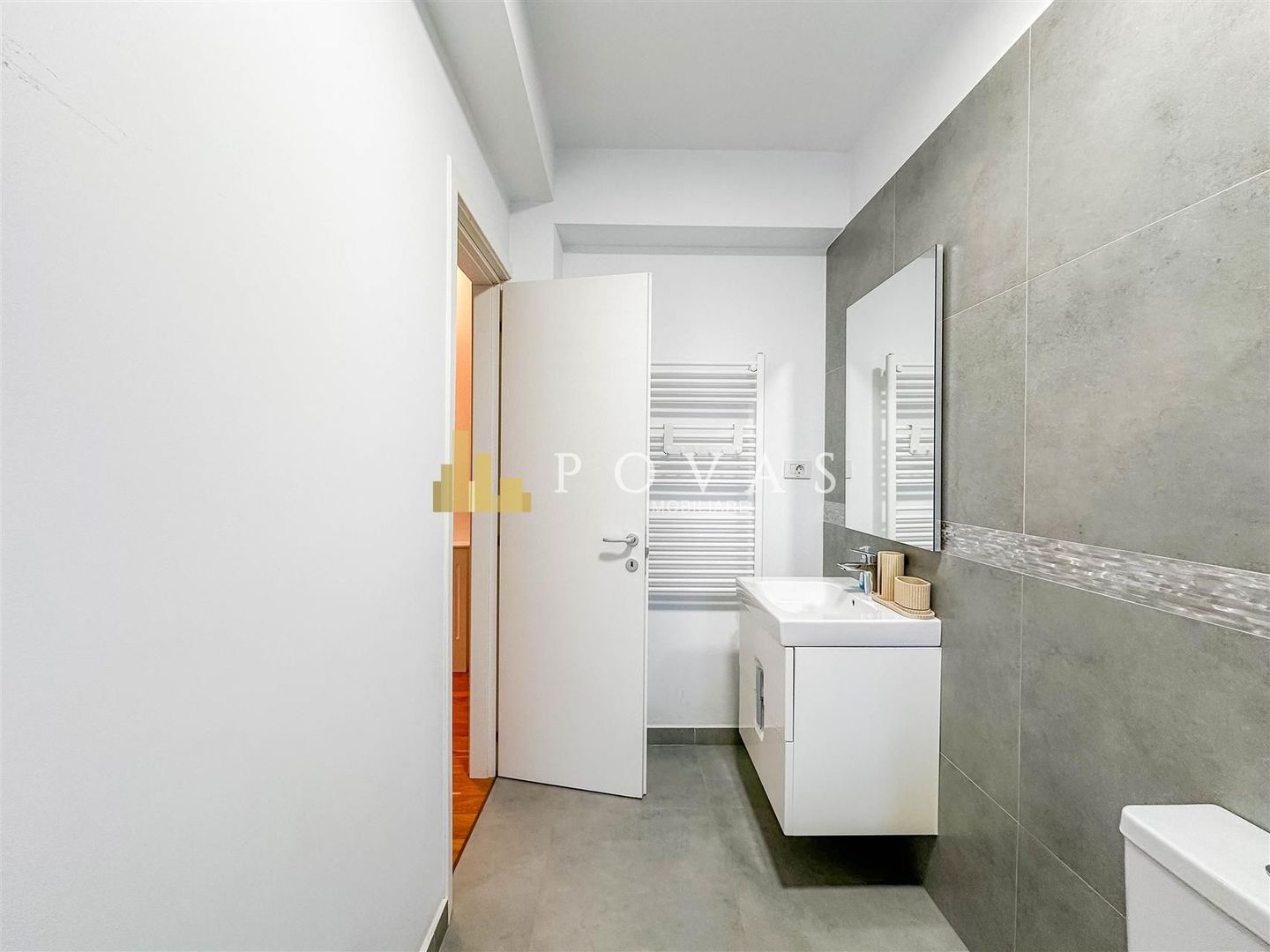Vanzare Casa 5 Camere Pipera Rond OMV - Poză 24