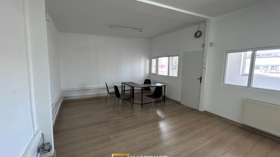 Spațiu de închiriat – Zona UTA Arad - Poză 1