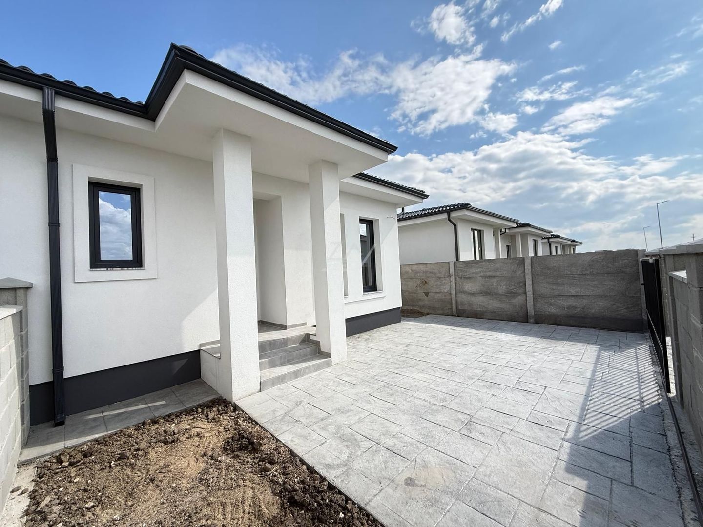 COMISION 0. Drumul Boilor - noul Lidl. Toate utilitatile. Terasa 18 mp. - Poză 19