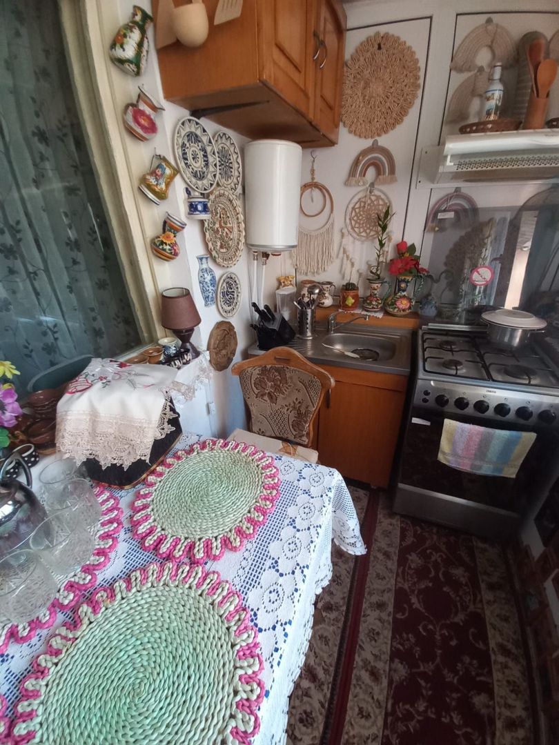 vand apartament cu o camera zona Crihala, parter cu terasa - Poză 8