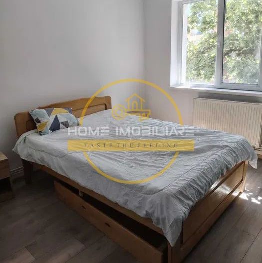 Apartament cu 3 camere de inchiriat / Etajul 2 / zona Podu Ros - Poză 1