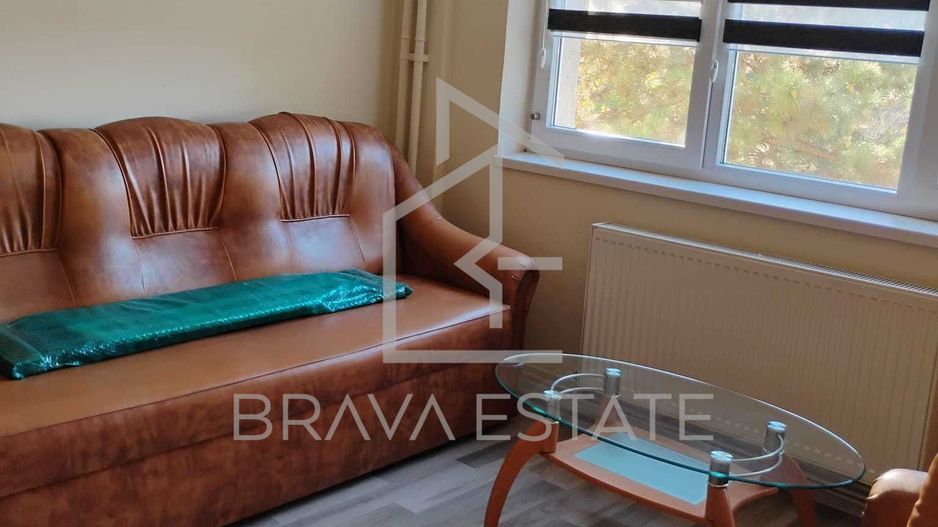 Apartament 2 camere, balcon, zona Iulius-mall - Poză 1