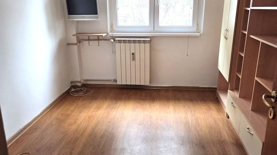 Apartament 3 camere in bloc anvelopat 7 minute metrou Gorjului - Poză 3