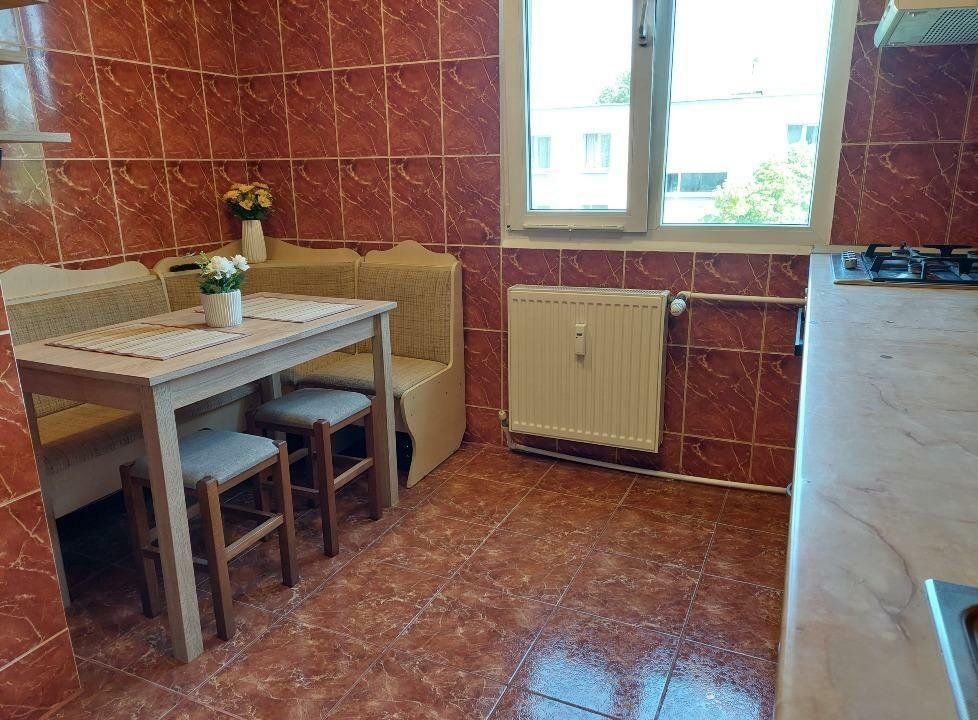 Trapezului - 4 camere - renovat - anvelopat - boxa - 1 Decembrie 1918 - Poză 7